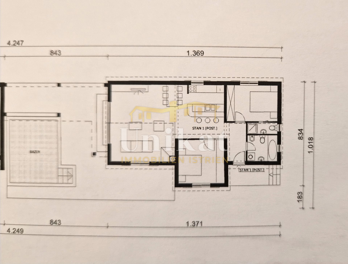 Bella casa al piano terra su un ampio terreno + possibilità di costruire un altro edificio